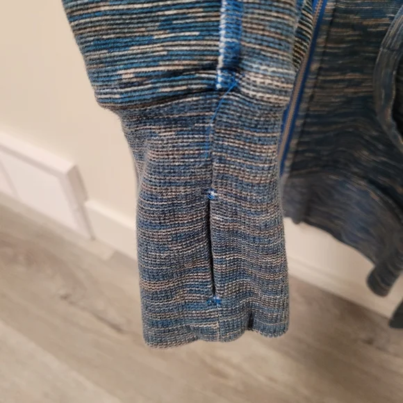 Lululemon jacket - Picture 3 of 4